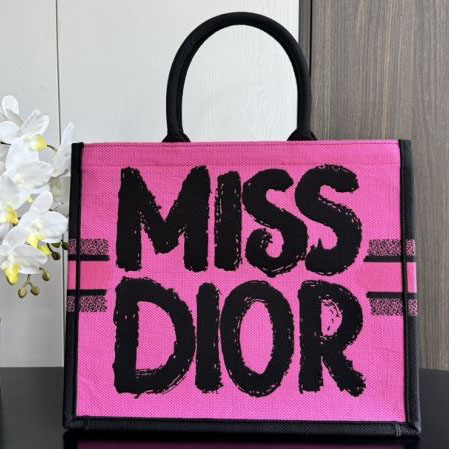 chr1st1an D10r shopping bags